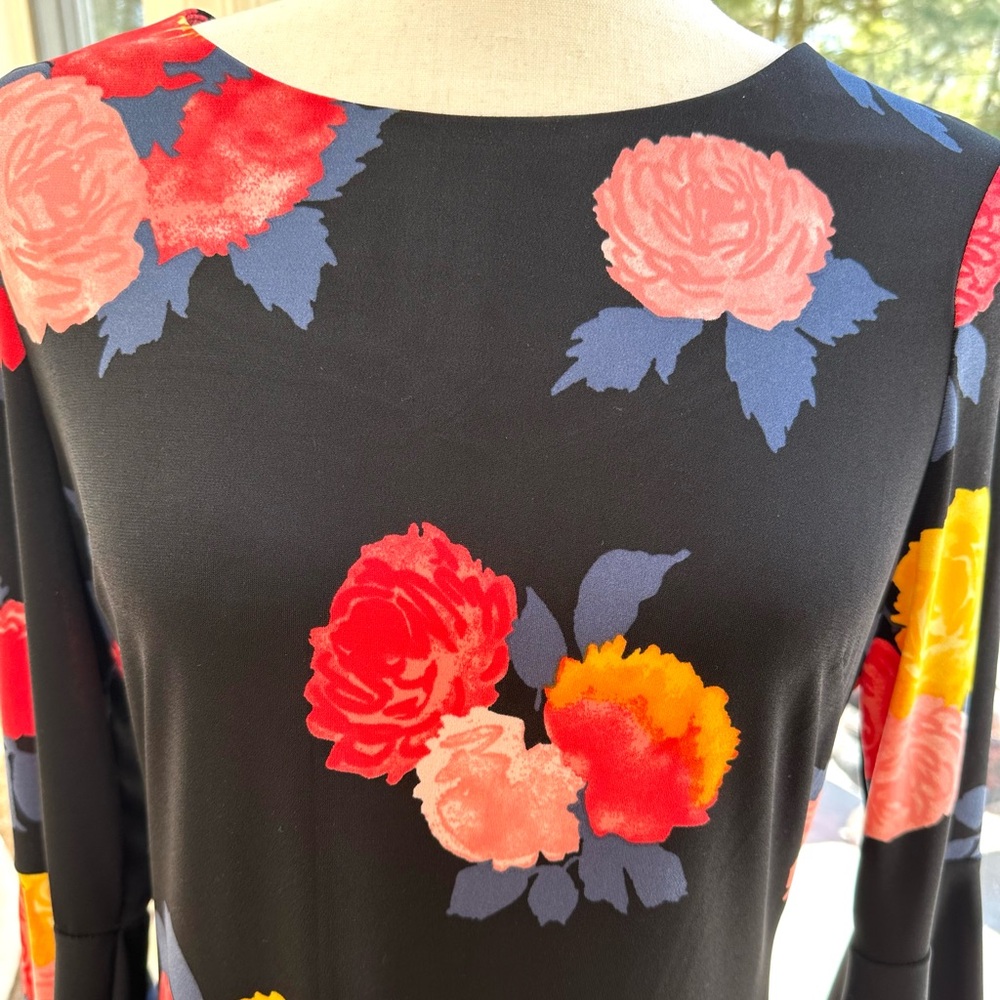 Tommy Hilfiger 6 EUC Scoop Neck Floral Bell Sleeve 3-Season Shift Dress